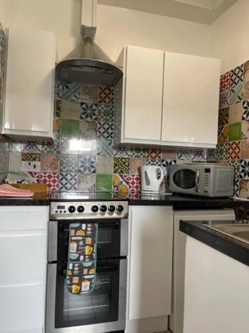 "The Parlour" Seafront Apartment Eastbourne Luaran gambar