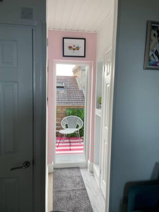 "The Parlour" Seafront Apartment Eastbourne Luaran gambar