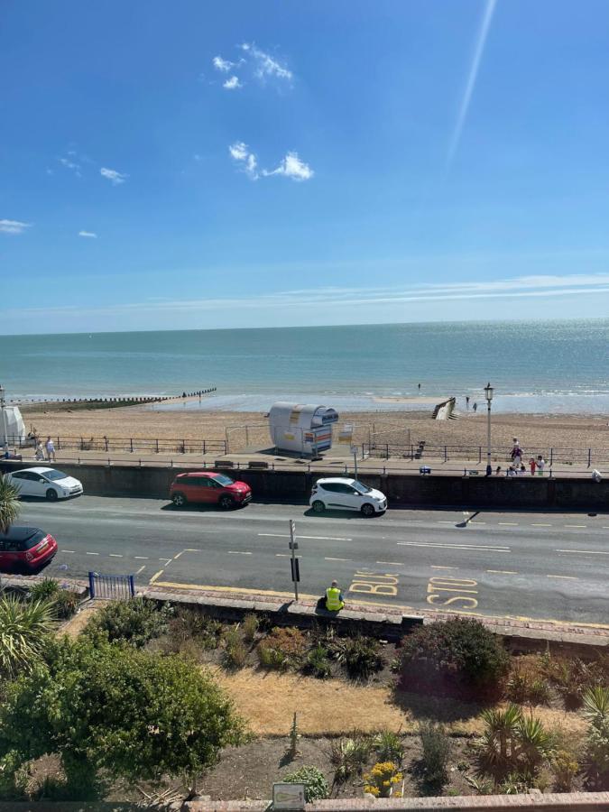 "The Parlour" Seafront Apartment Eastbourne Luaran gambar