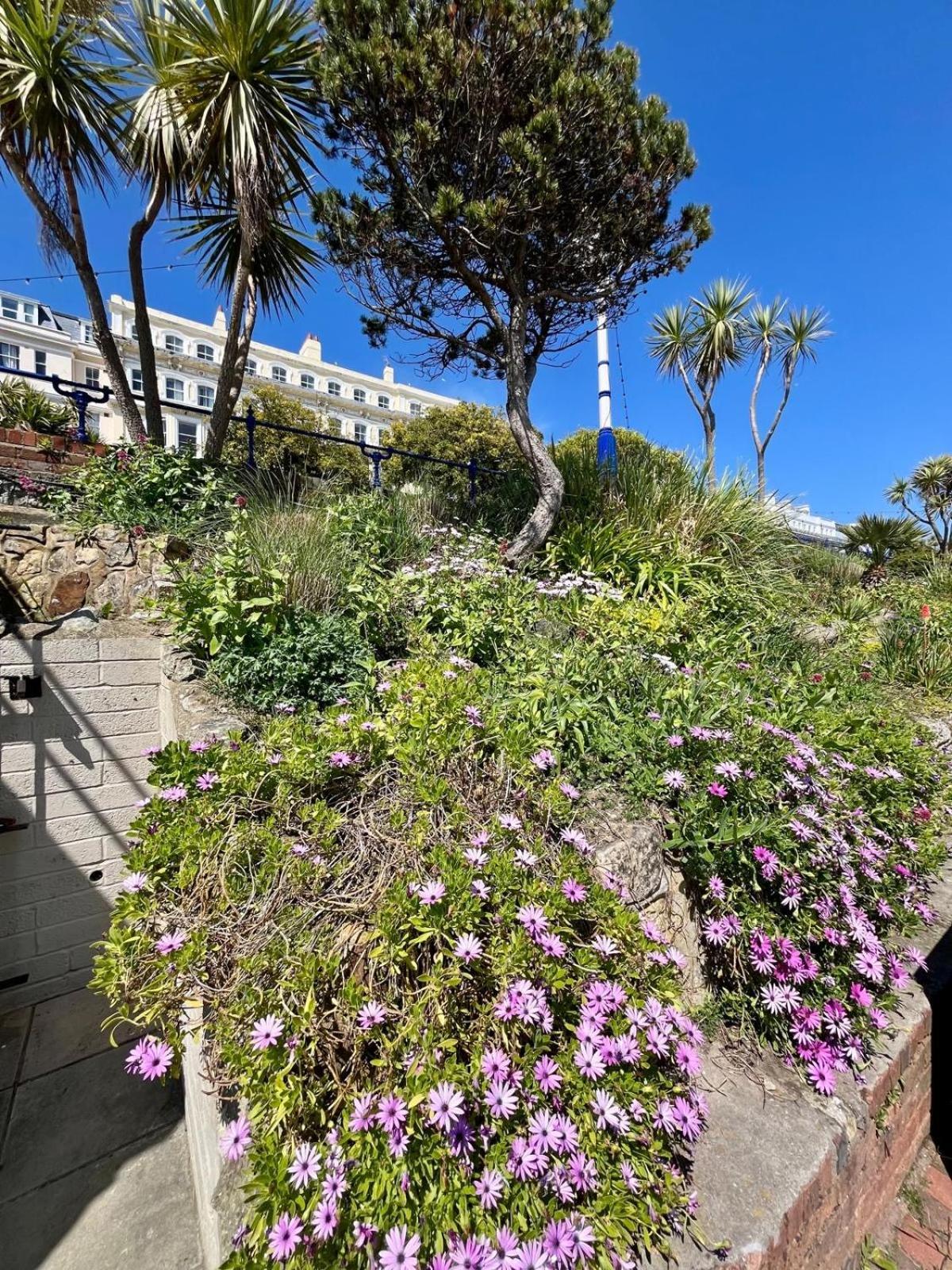 "The Parlour" Seafront Apartment Eastbourne Luaran gambar